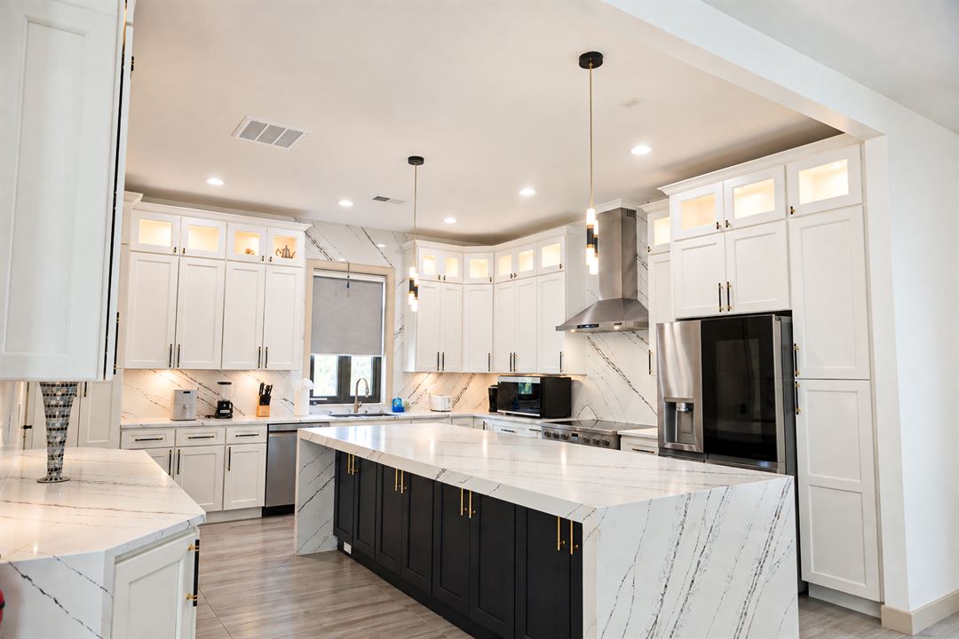 The kitchen island, The Main Villa