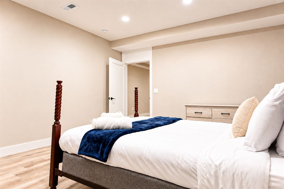 Lower-level bedroom, detail, The Main Villa